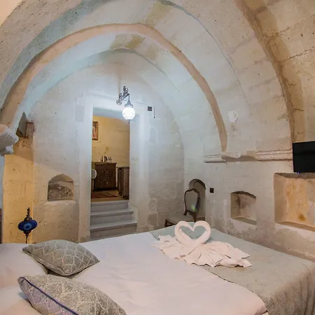 Cappadocia Ozbek Stone House 2* Goreme