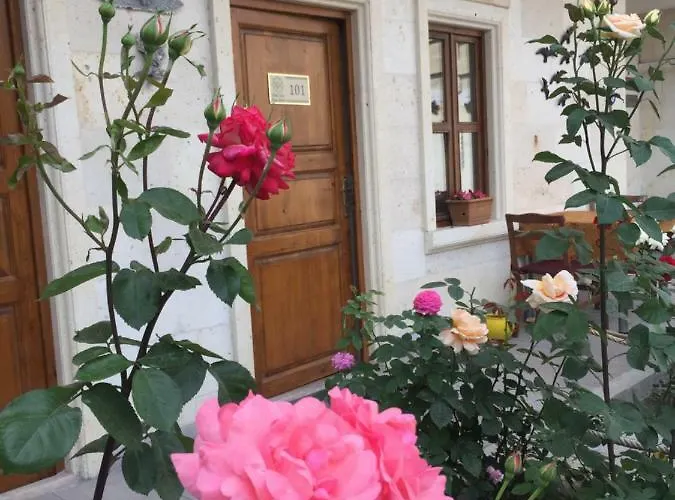 Cappadocia Ozbek Stone House