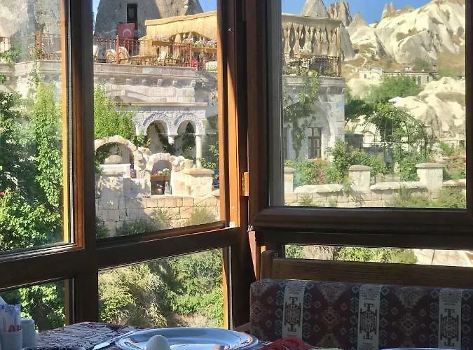 Cappadocia Ozbek Stone House Отель Гореме